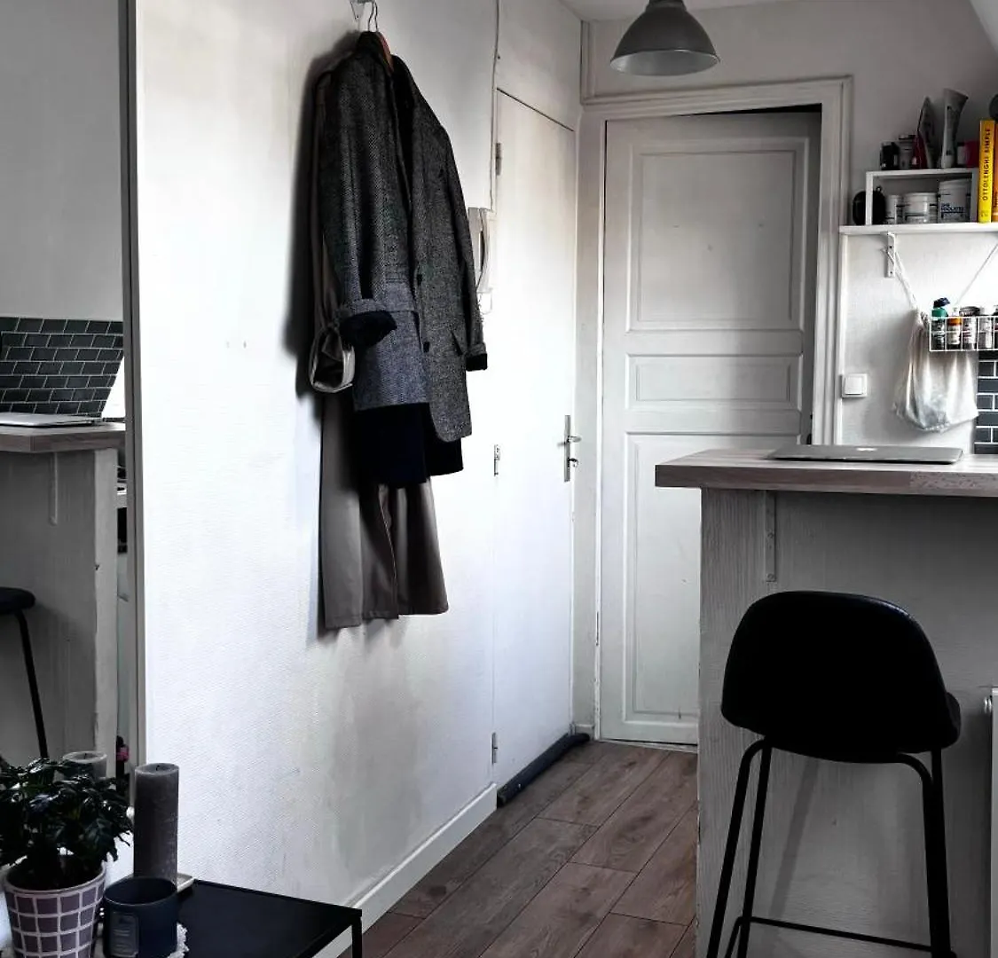 Petit Studio - Paris 10Eme Arrondissement Apartment