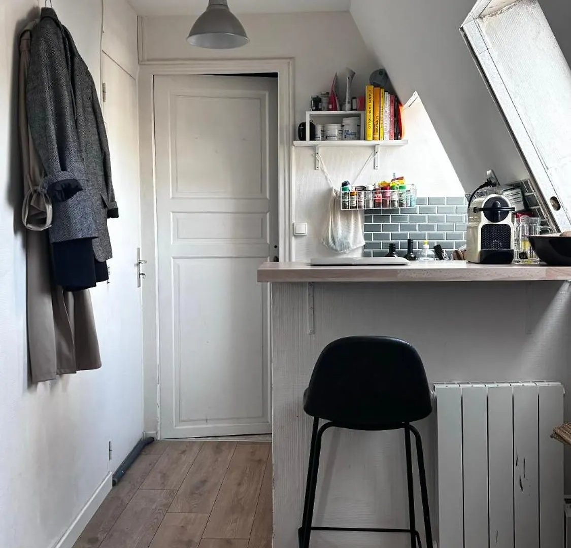 Petit Studio - Paris 10Eme Arrondissement 0*,